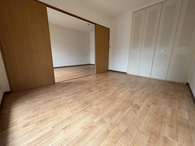 【洋室】 | ファミールグラン