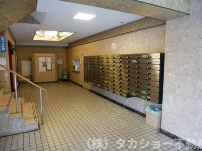 【エントランス】 | スカイラークハイツ