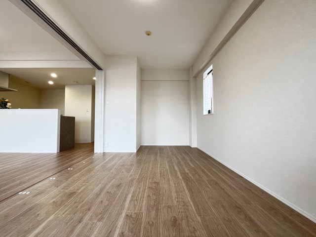 フェアロージュ西葛西四季の道の洋室