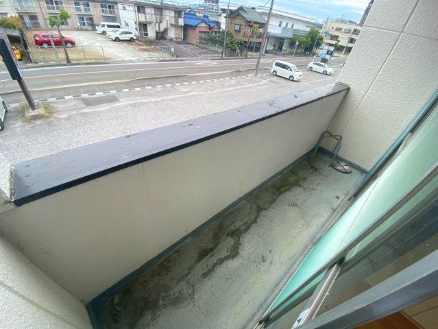 第２プラザ白峯のバルコニー