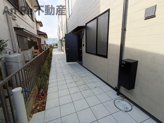 ベックアパートメント東川口のロビー