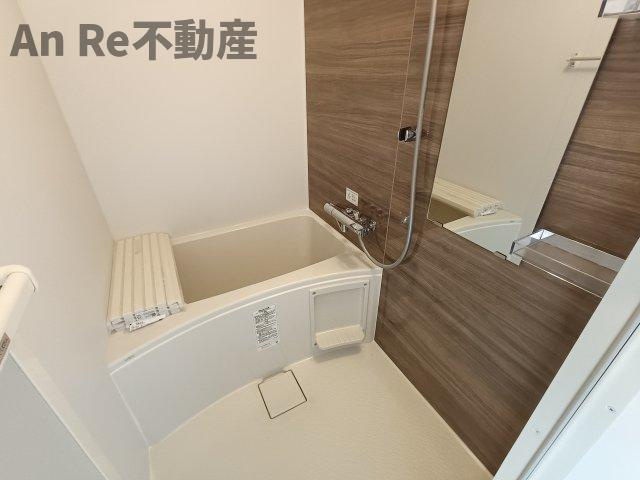 ベックアパートメント東川口の浴室|別部屋イメージ写真