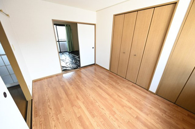 【洋室】 | エスポワール