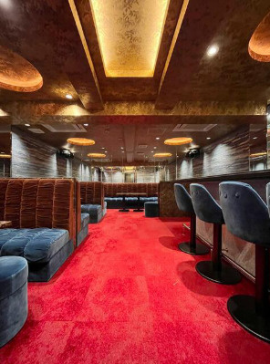 中洲らくてんちビルの内装