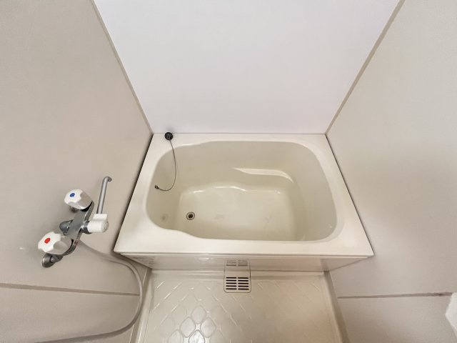 コーポスタンレーの浴室