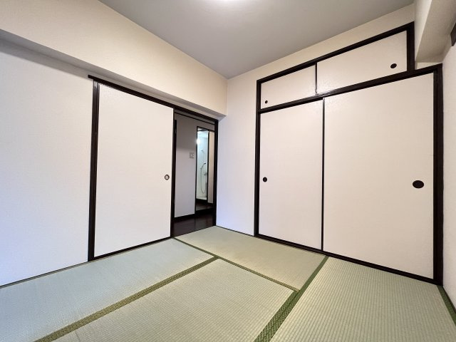 コーポスタンレーの和室