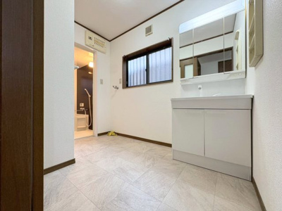 【洗面所】 | 箕面市半町1丁目貸家