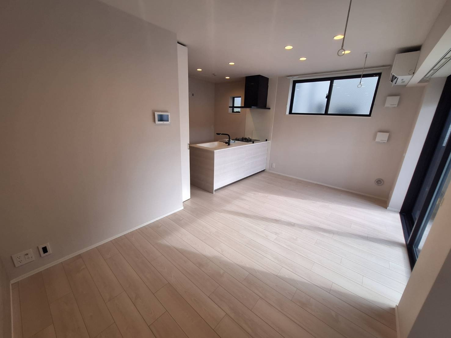 ＡＩ・Ｇｒａｎｄｉｒ逗子の居間・リビング