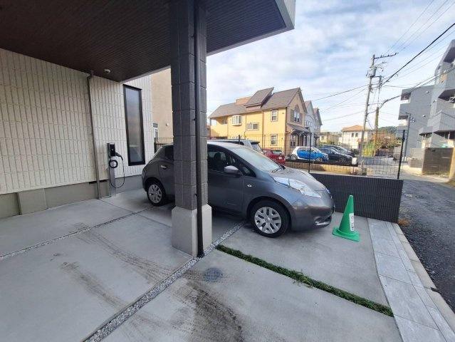 ＡＩ・Ｇｒａｎｄｉｒ逗子の駐車場