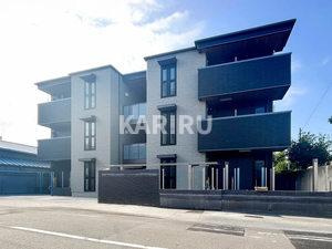 シャーメゾン　アヴァンスのエントランス