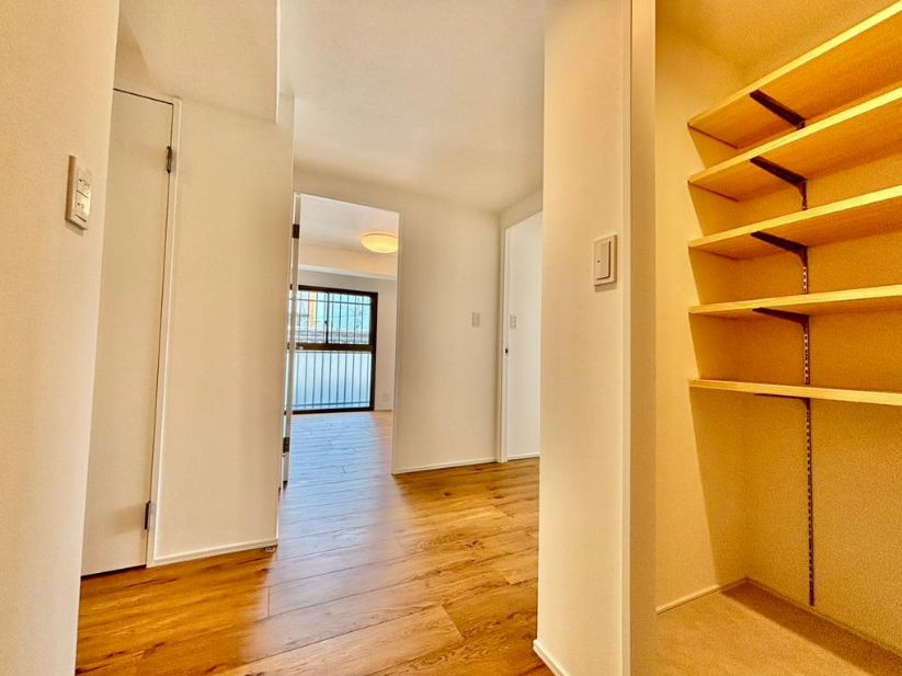 中古マンション　ライオンズマンション南栄の収納|玄関収納