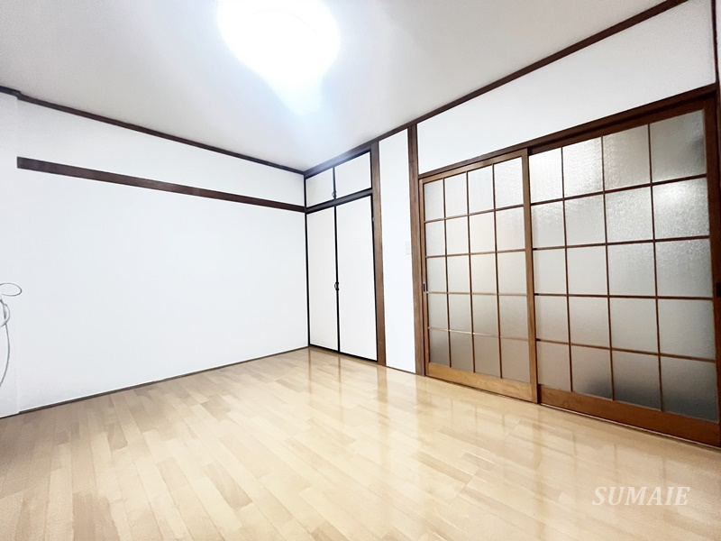 フナドハイツカマクラの洋室|6帖の居室☆