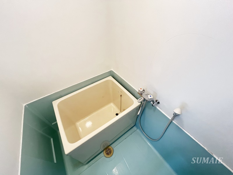 フナドハイツカマクラの浴室|綺麗なお風呂です☆