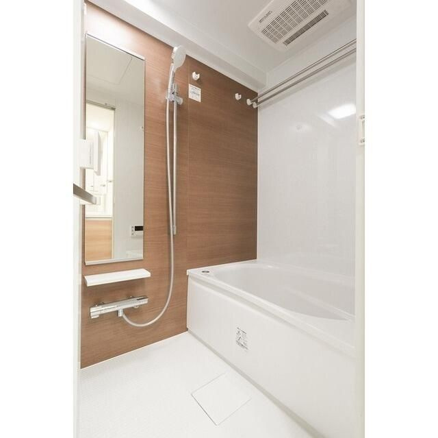 スタイリオ三軒茶屋の浴室