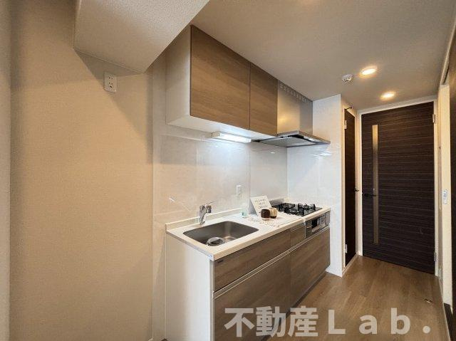 ＲＯＵＮＤ　ＰＵＲＥ　２１のキッチン