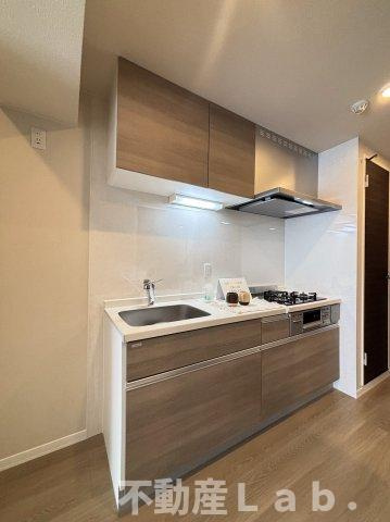 ＲＯＵＮＤ　ＰＵＲＥ　２１のキッチン