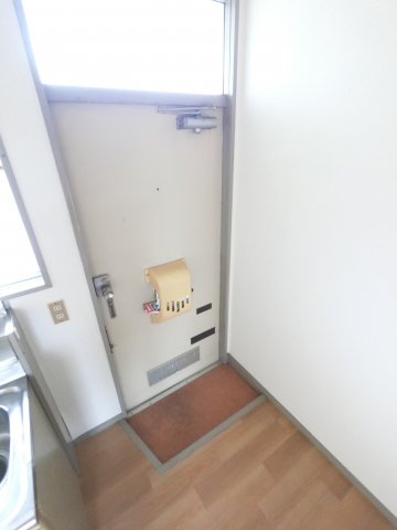 【玄関】