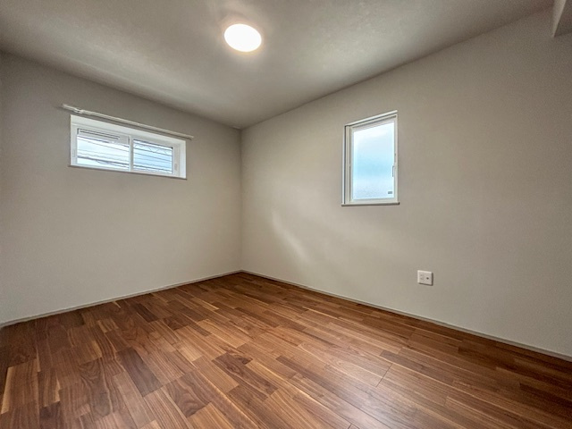 筑後市西牟田　8号地の洋室|洋室は2面採光。通風・陽当たり共に良好です♪