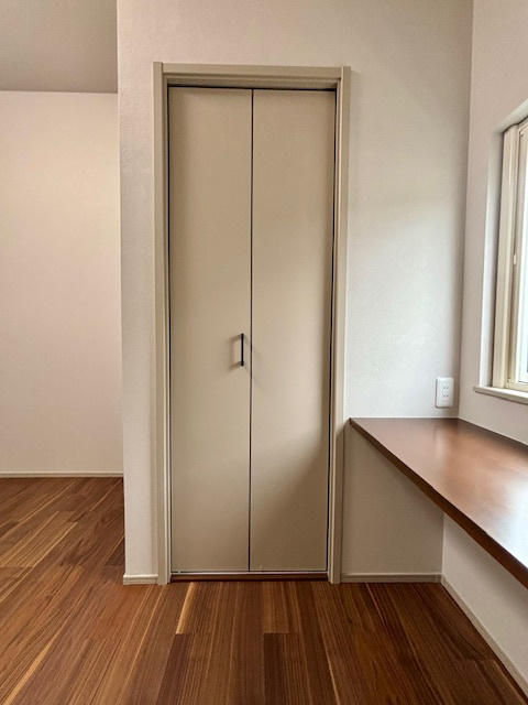 筑後市西牟田　8号地の収納