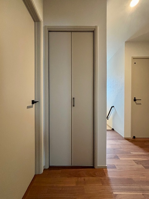 筑後市西牟田　8号地の収納|二階廊下の収納も便利ですね♪