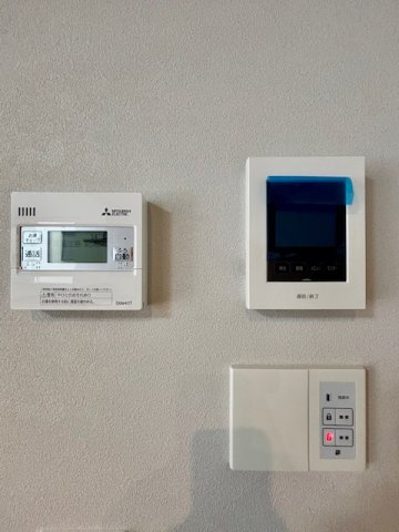 筑後市西牟田　8号地のセキュリティ|モニタ付きインターホンは来客をを確認できます、小さなお子様や女性だけのお留守番でも安心です♪