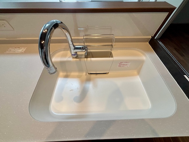 筑後市西牟田　8号地のキッチン|広めのシンクは使いやすいですね♪
