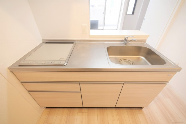 セレニテ西中島アリア壱番館のキッチン