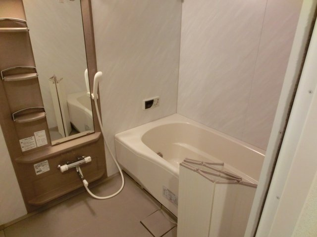 シャーメゾン　グランメールの浴室