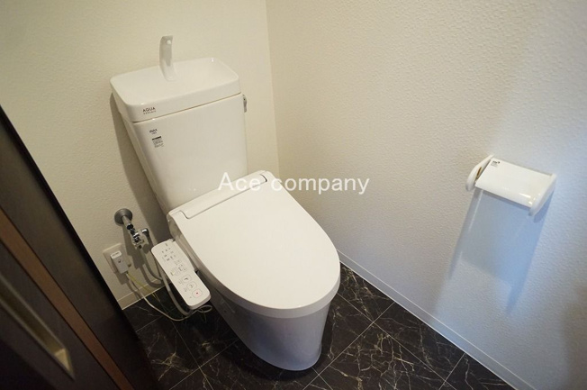 【トイレ】 | 長吉コーポ2号棟 | シャワートイレ新調です☆