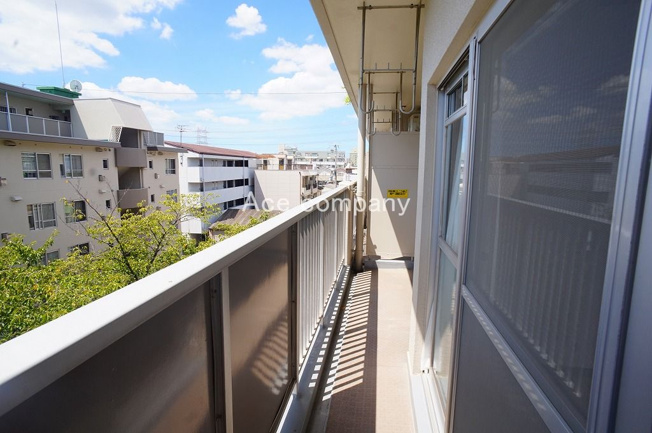 【バルコニー】 | 長吉コーポ2号棟 | 南向きのバルコニー☆陽当たり良好です☆