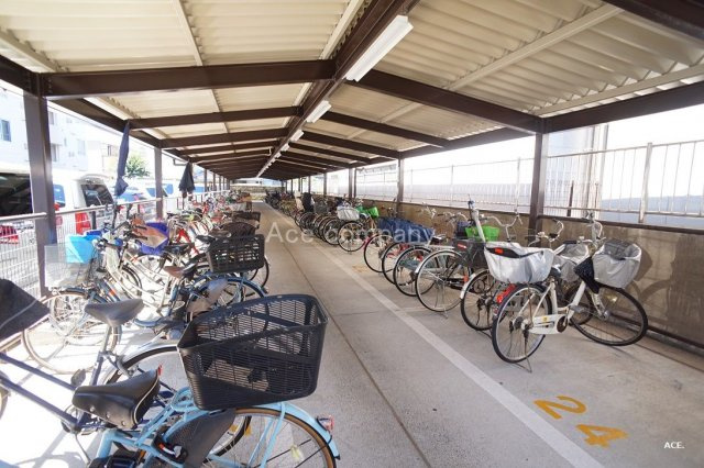 【駐輪場】の画像