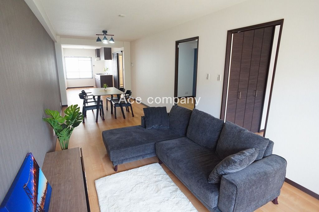 【居間・リビング】の画像