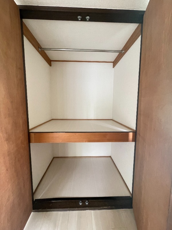 和光市丸山台２丁目のアパートの収納