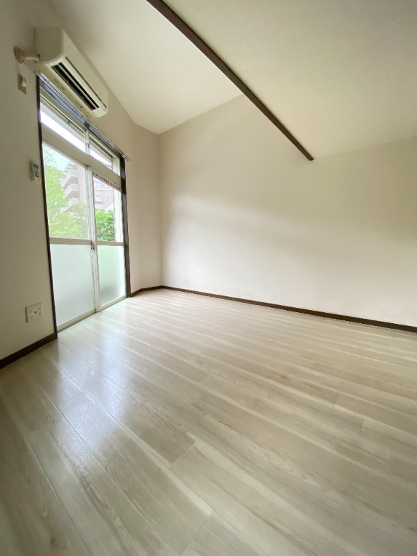 和光市丸山台２丁目のアパートの内装