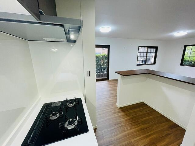 東海市加木屋町鎌吉良根のキッチン