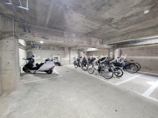 【駐車場】 | エルベコート豊中向丘