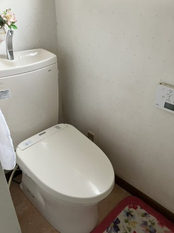 桐生市三吉町戸建のトイレ