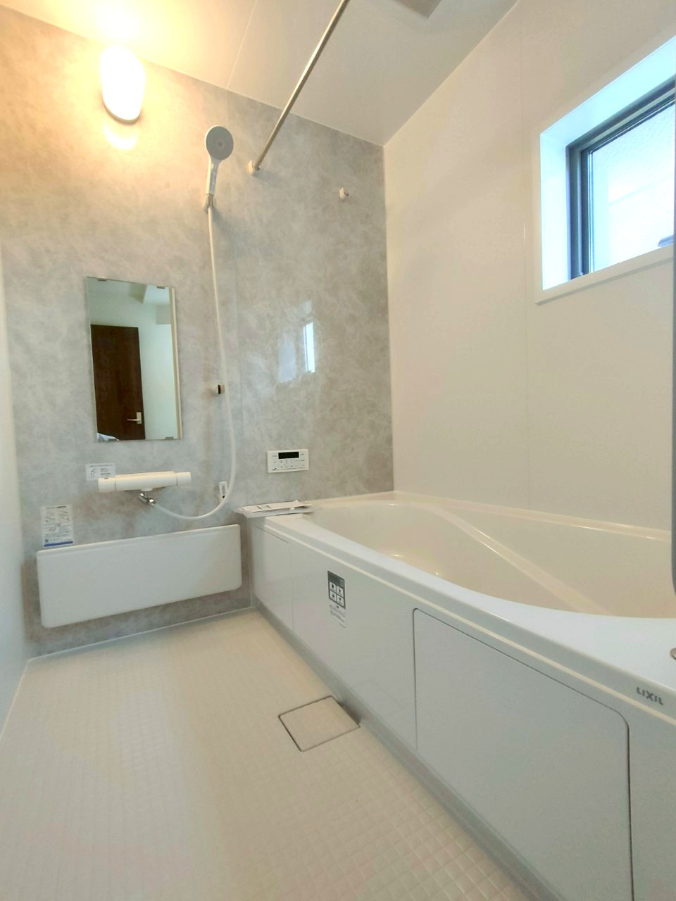 北葛飾郡松伏町　　大字松伏　新築戸建　全1棟の浴室|施工例です