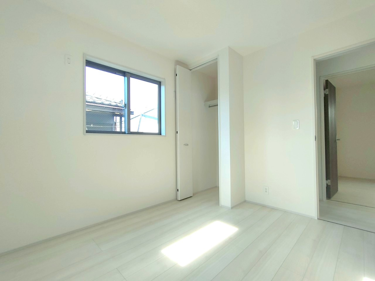 北葛飾郡松伏町　　大字松伏　新築戸建　全1棟の洋室|施工例です