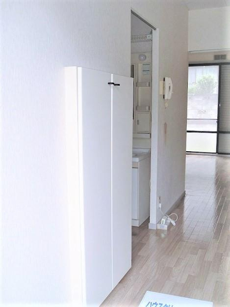 コーポフリーダムの玄関