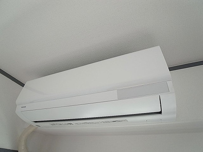 【設備】 | KY上沢 | 綺麗なエアコン付きです
