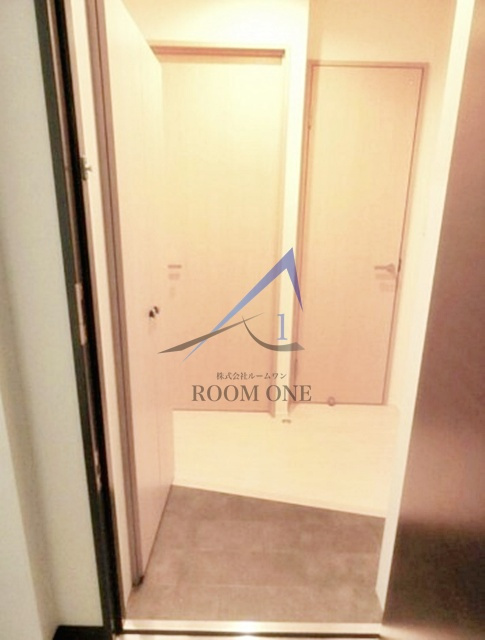 ＴＡＴＳＵＭＩビルの玄関|玄関です。