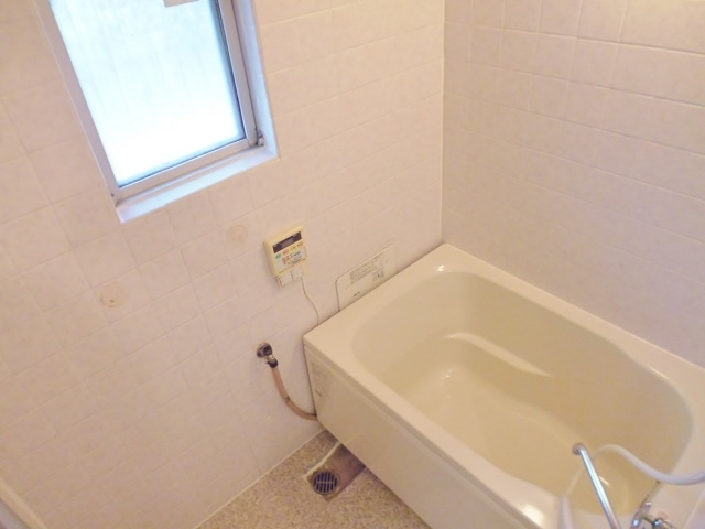 YKハイツ高丸の浴室