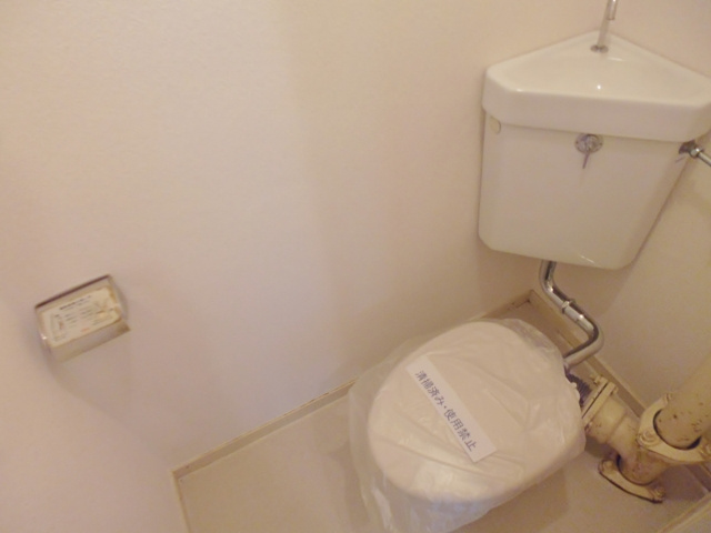 YKハイツ高丸のトイレ