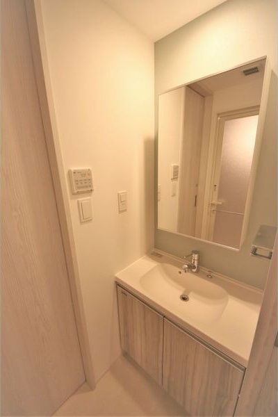 ヴェルデシア名駅南(旧ルネフラッツ名駅南)の洗面所