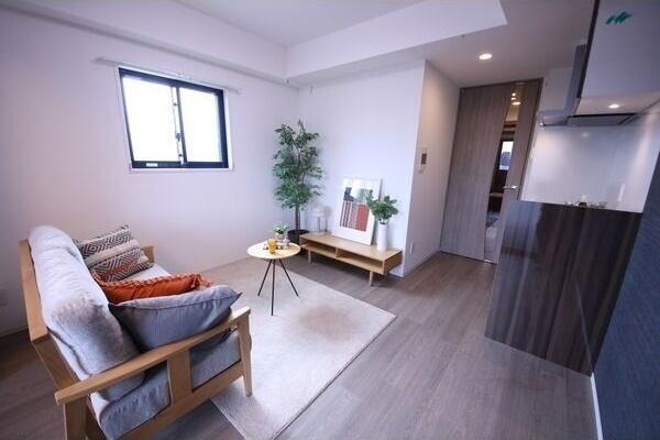 ヴェルデシア名駅南(旧ルネフラッツ名駅南)の居間・リビング