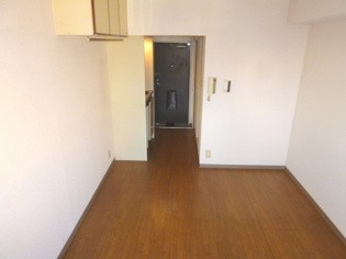 メゾンドアヴニールの洋室