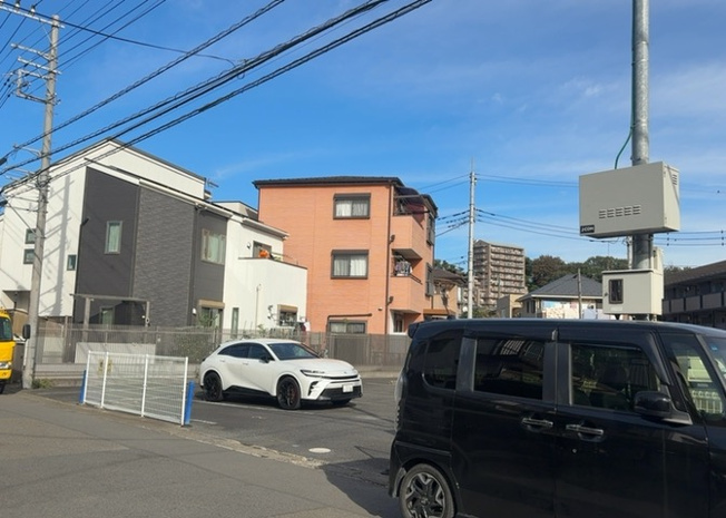 【展望】 | 眺望を気にして物件を探す場合、前面に建物が建っていないか現地で確認しましょう！前面に建物があると景色はもちろん、日当たりや風通しにも影響が出てきます。住んだ時のことを想像しながら現地見学をしましょう。
