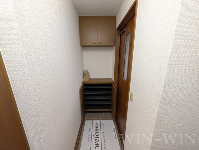 セジュールC・E Bの玄関