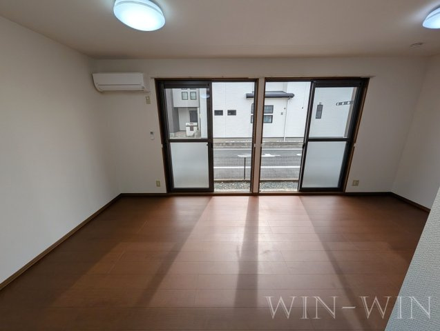 セジュールC・E Bの居間・リビング